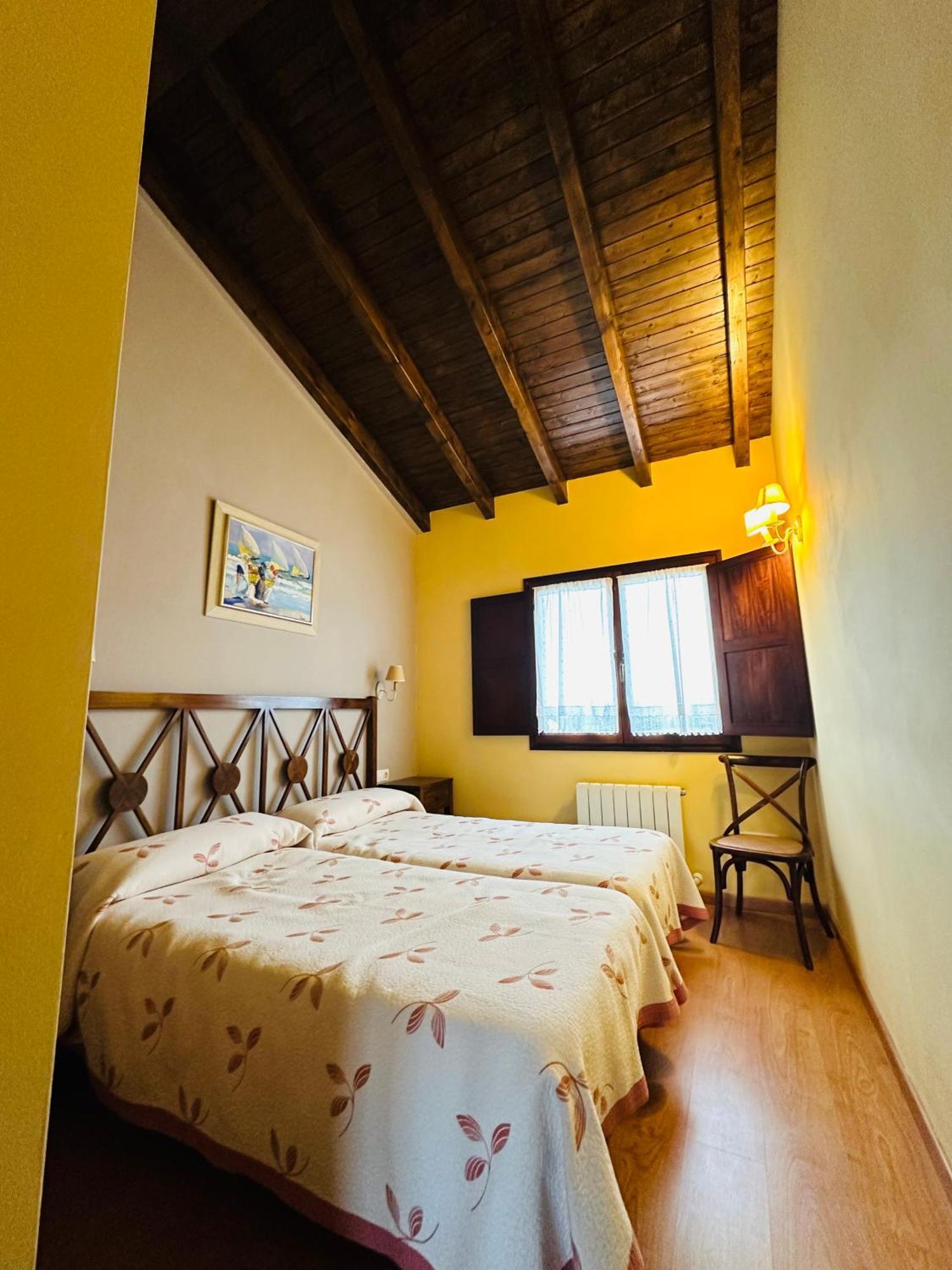 Apartamentos Rurales La Carbayala Ovinana  Luaran gambar