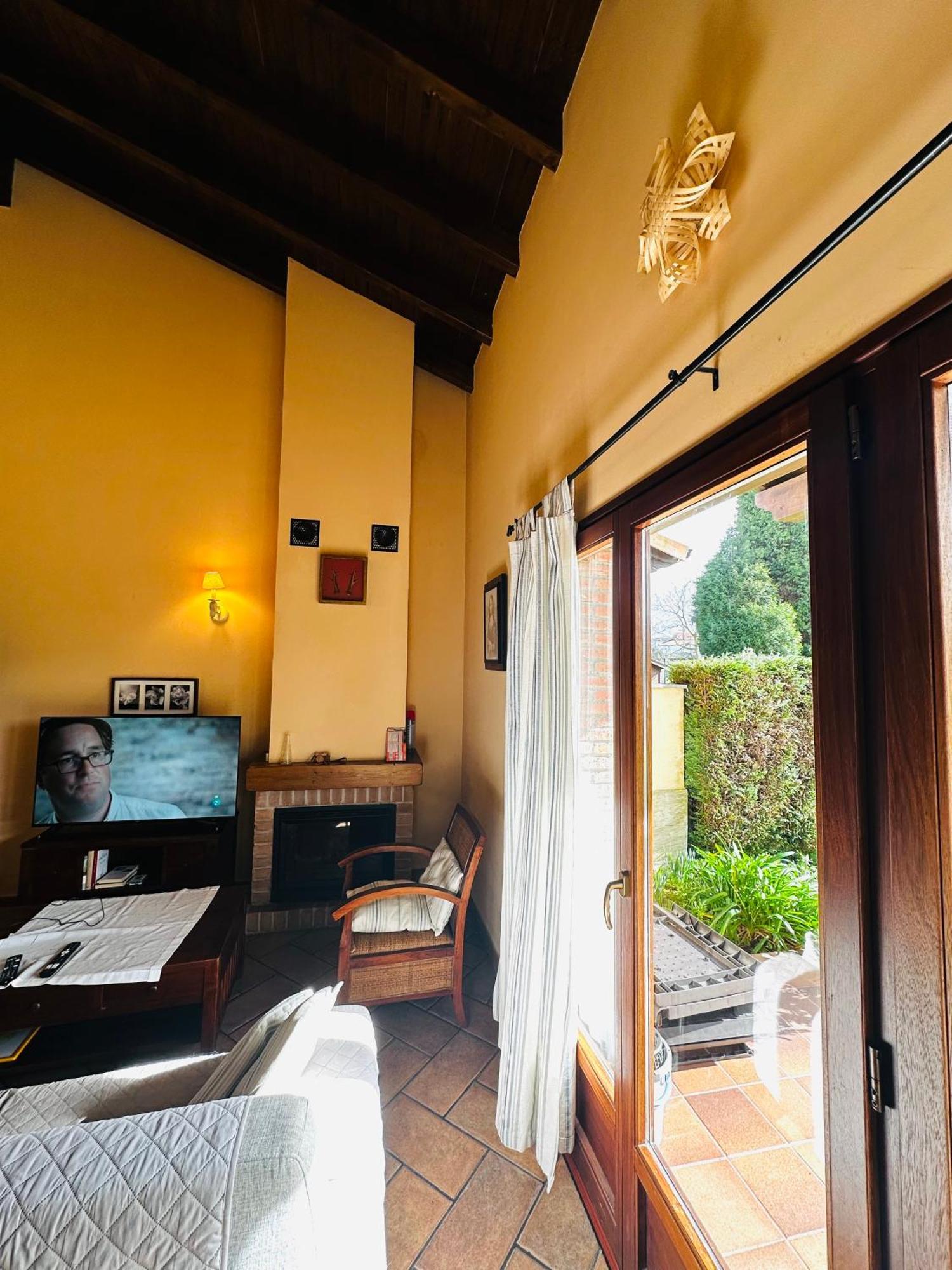 Apartamentos Rurales La Carbayala Ovinana  Luaran gambar