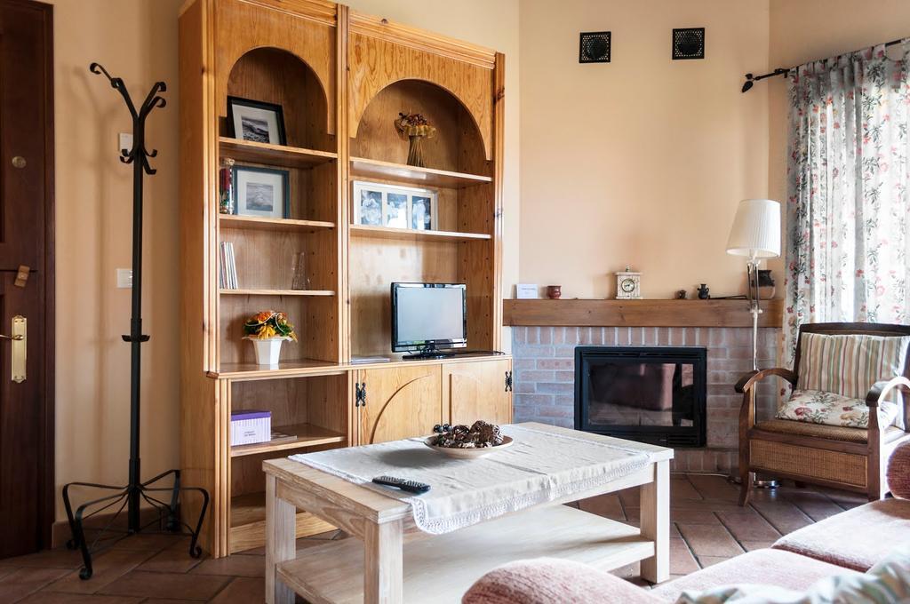 Apartamentos Rurales La Carbayala Ovinana  Luaran gambar